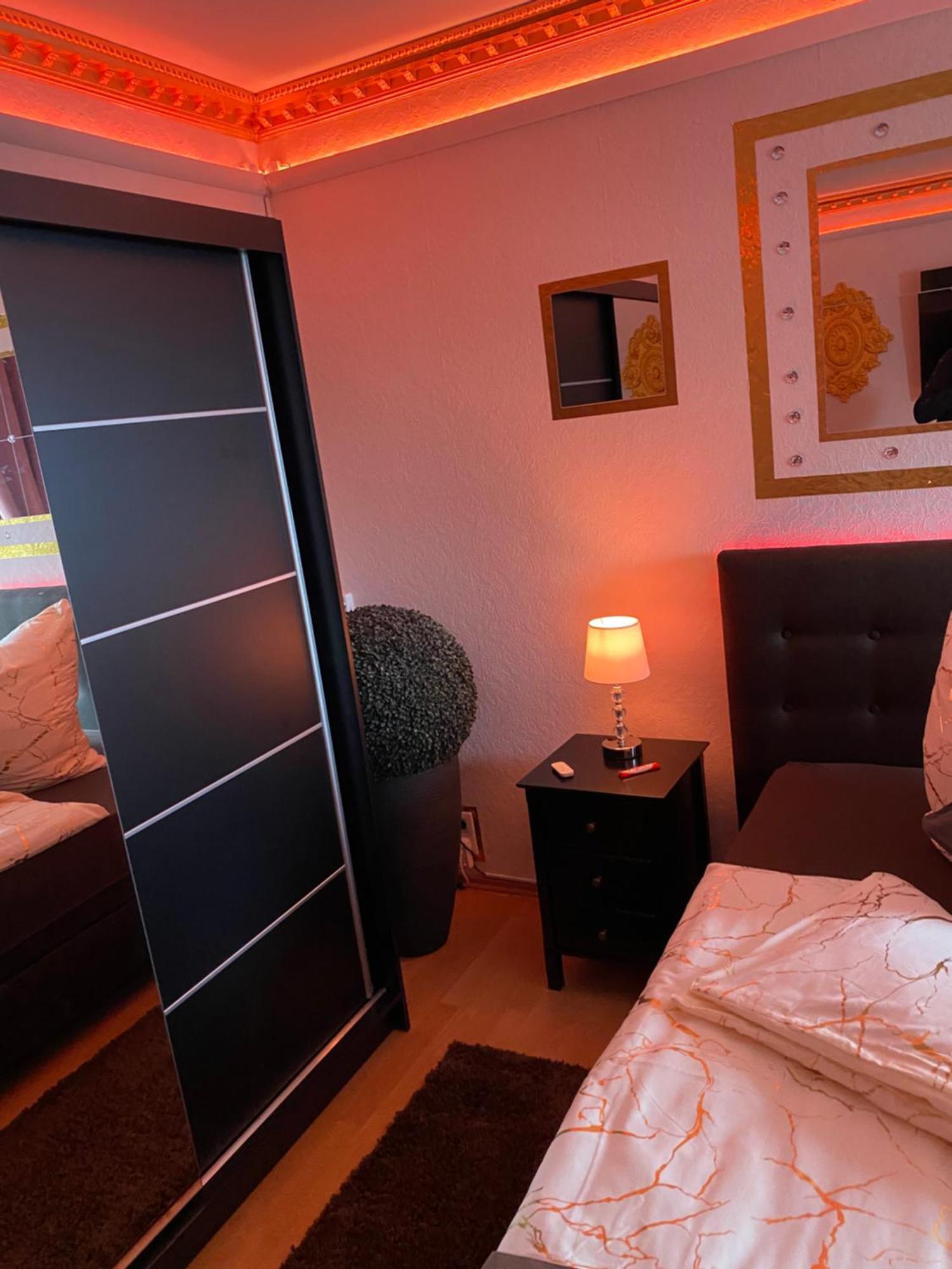 Pension King Royal Hamburg Ngoại thất bức ảnh